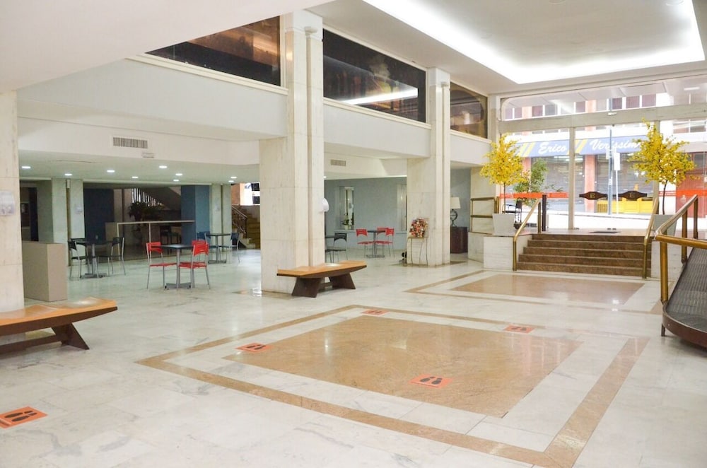 Hotel Embaixador 14/76