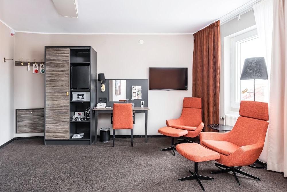 Home Hotel Slottsparken 46/68