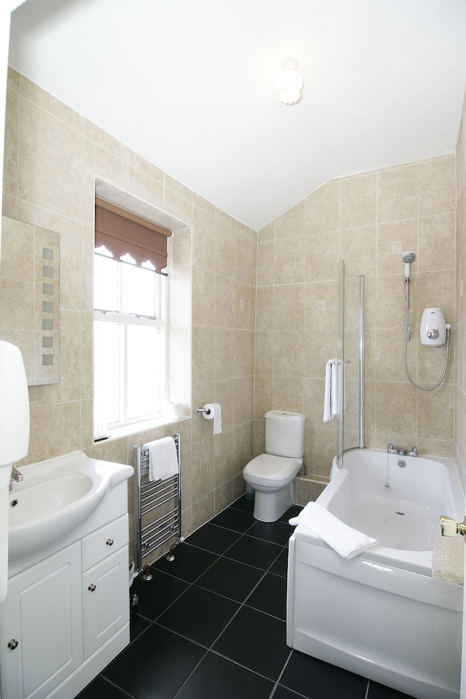 Best Western Claydon Hotel 18/73