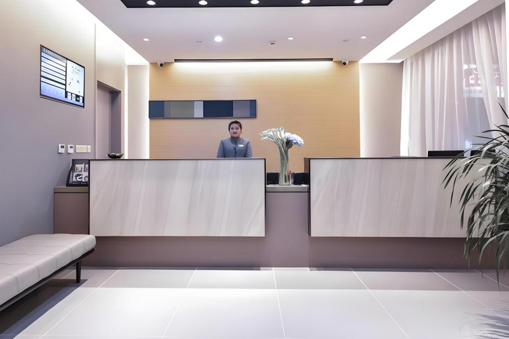 Homeinn Selected (Wuxi Anzhen East High-speed Railway Station) photo5