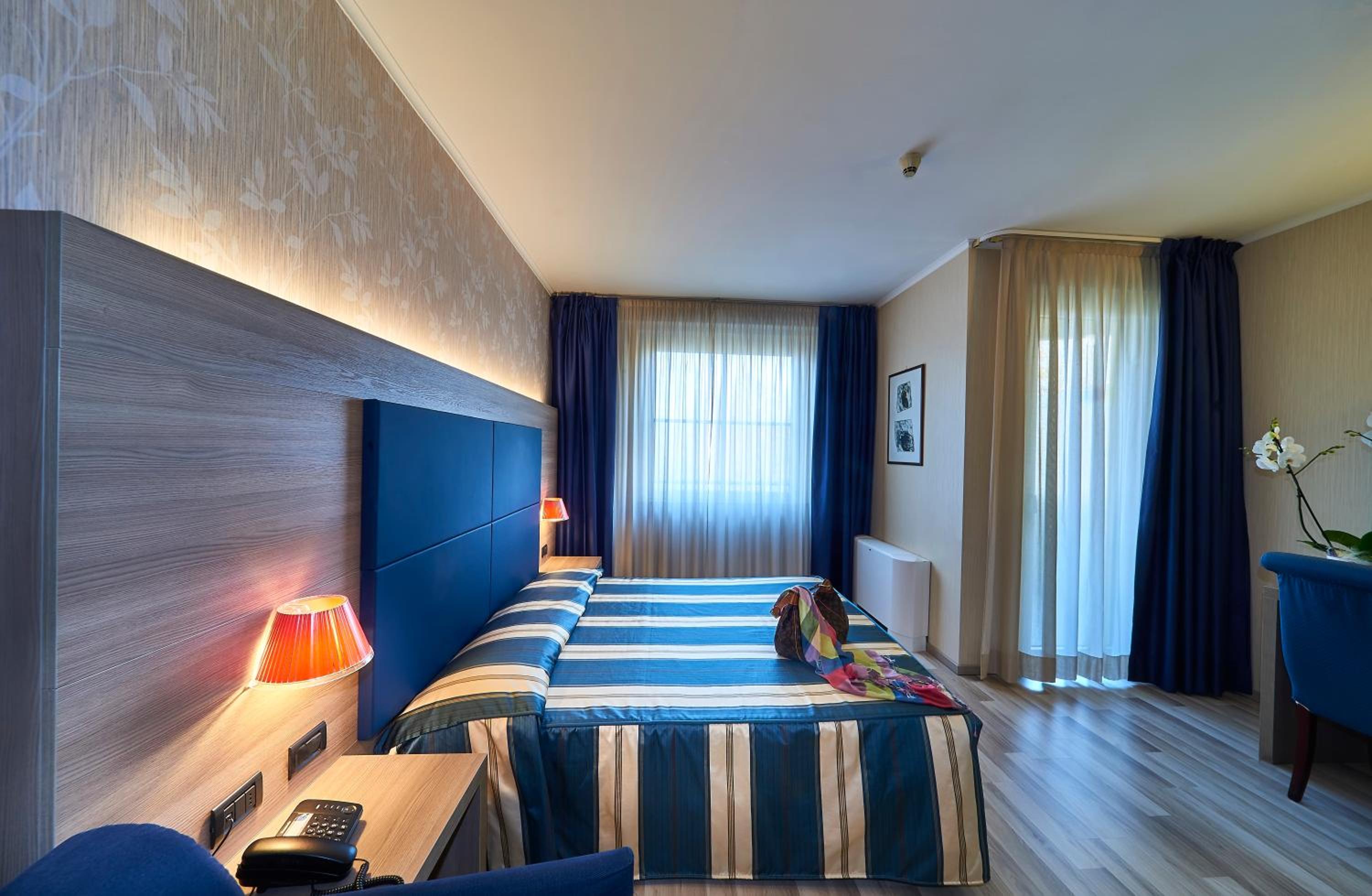 Superior, Double Bed, Hotel Alberi 6/10