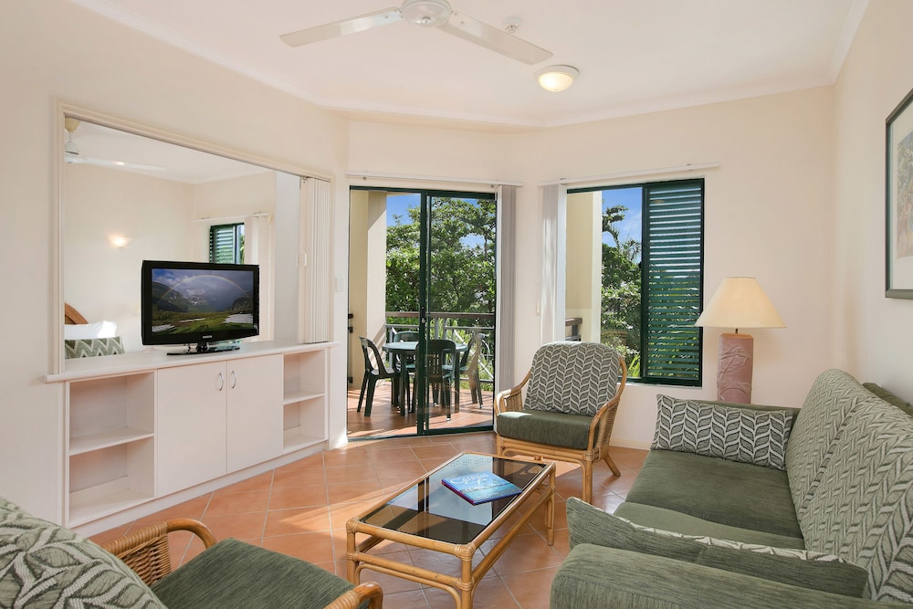 Tropic Towers Apartments 20/29