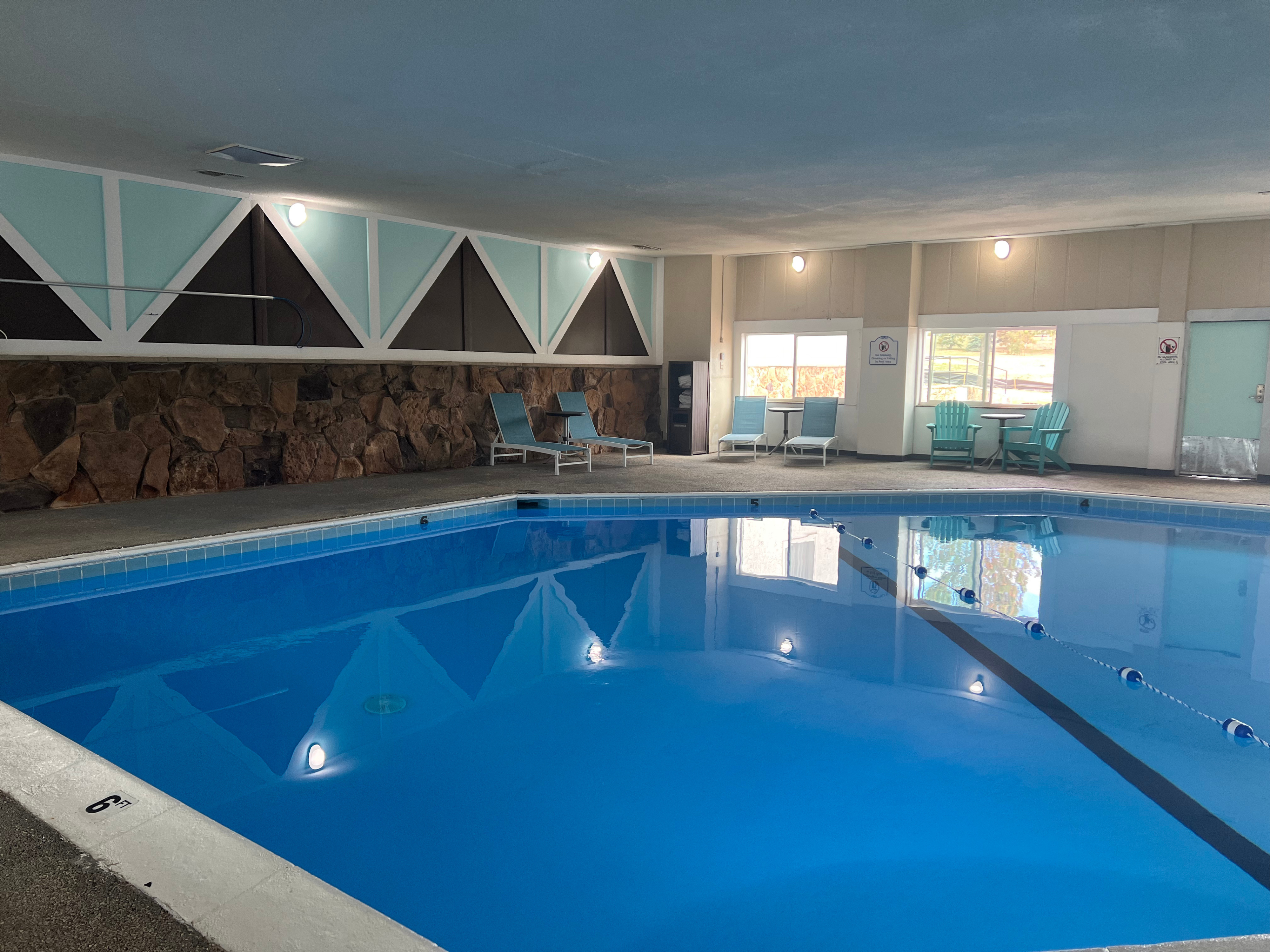 Rocky Mountain Hotel And Conference Center 38/65