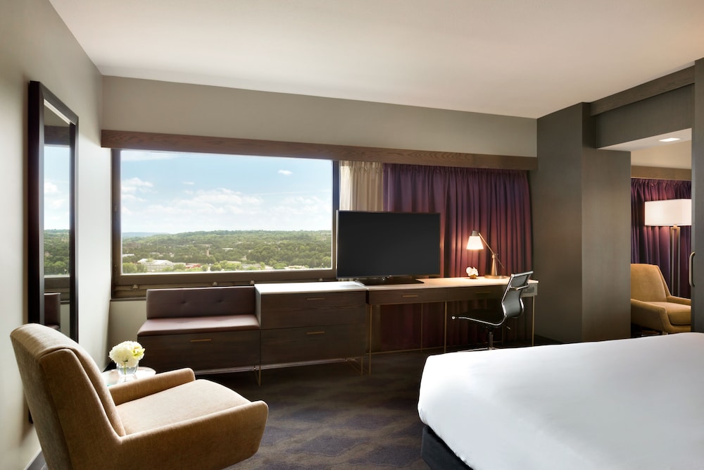 InterContinental Saint Paul Riverfront 32/77