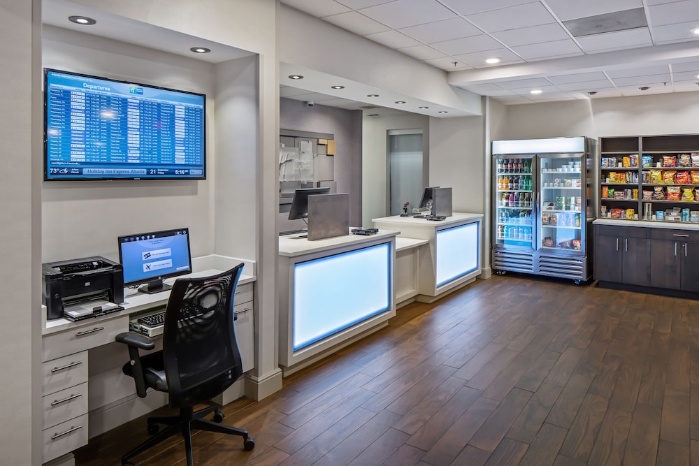 Holiday Inn Express Atlanta Airport College Park 10/57