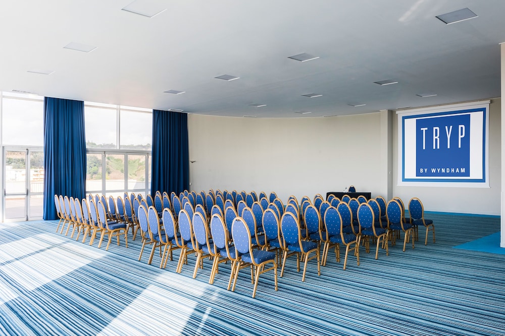 TRYP by Wyndham Lisboa Caparica Mar 36/49