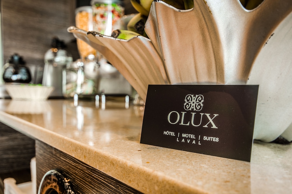 Olux Hotel Motel Suites 54/71