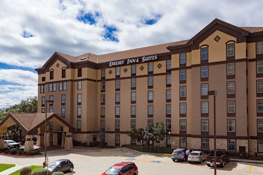 Drury Inn & Suites San Antonio North Stone Oak 33/34