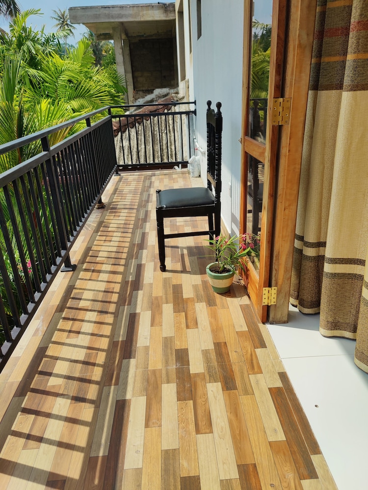 Randi Guest House - Mirissa Beach 4/51
