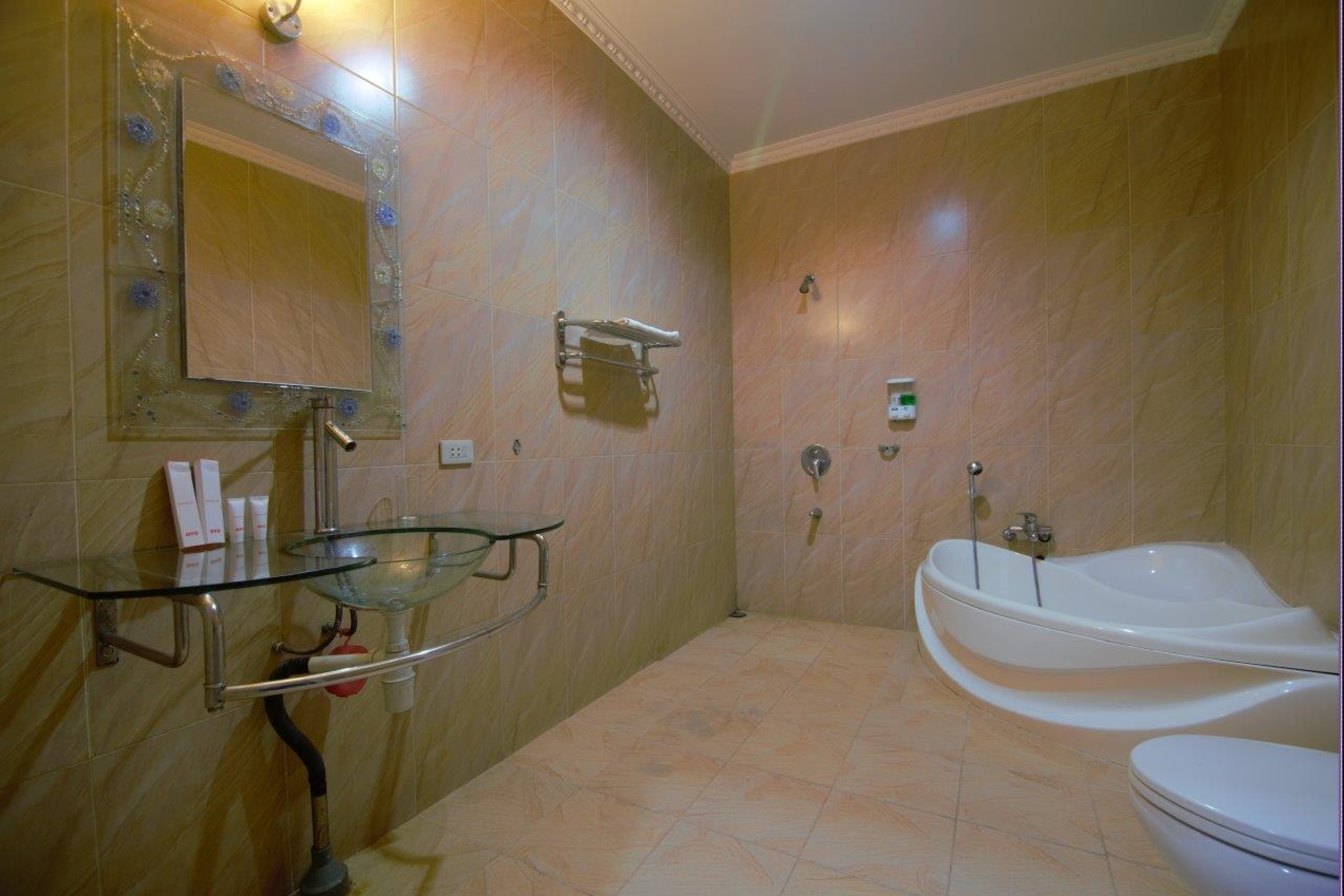 Garuda Hotel Pontianak 48/50