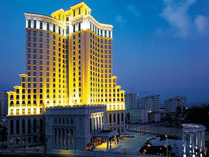 Sanya Baohong Hotel 2/23