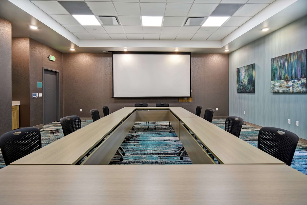 Home2 Suites by Hilton San Francisco Airport North 45/51