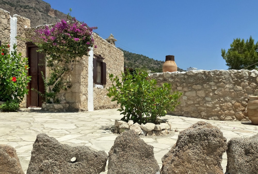 Koutsounari Traditional Cottages 5/68