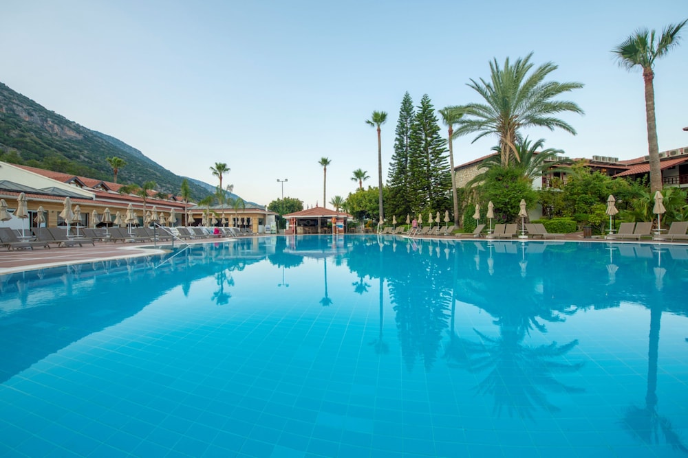 Alize Hotel 57/83