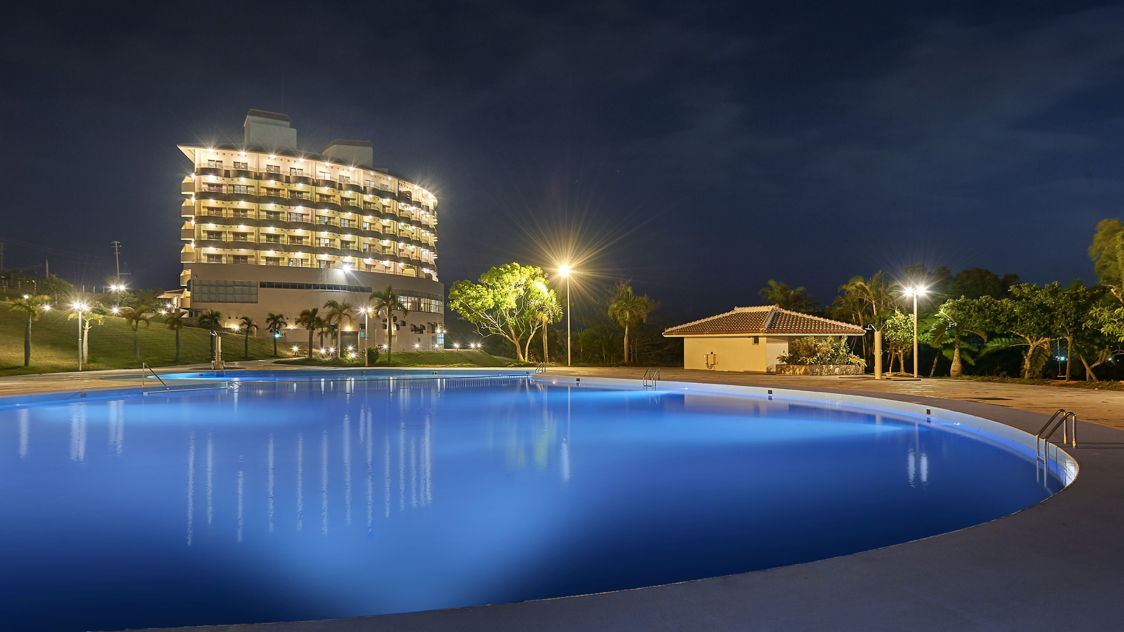 ANA Crowne Plaza Resort Okinawa Uruma Hills by IHG 5/50