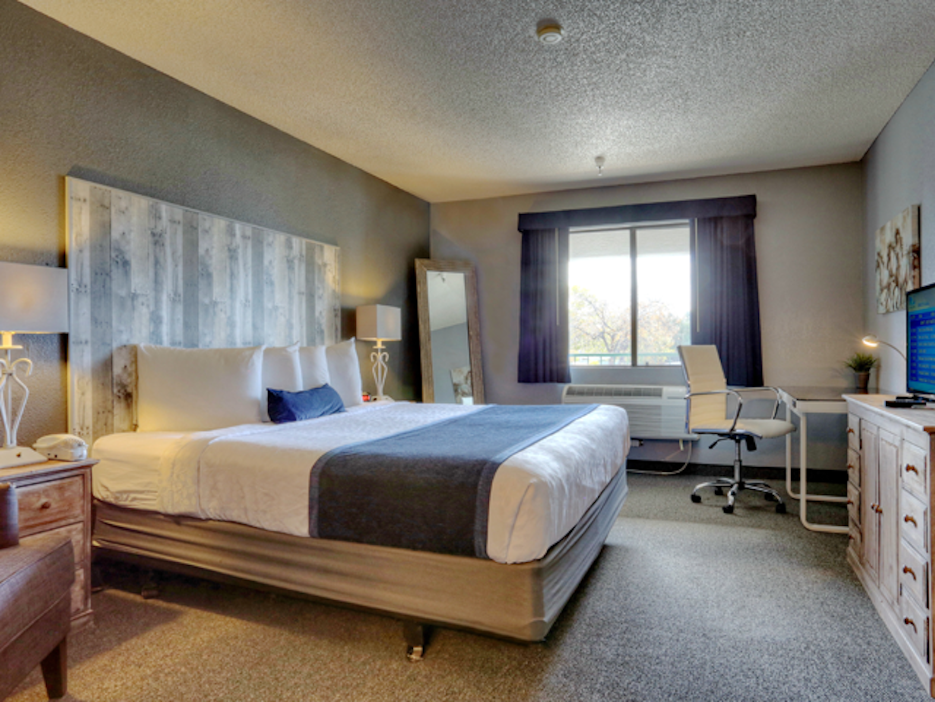 GreenTree Inn Prescott Valley, AZ 9/27