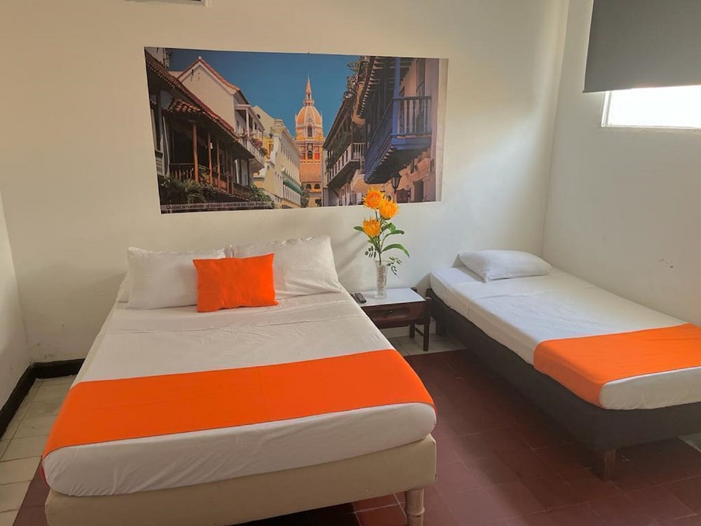Hotel Toledo 24/36