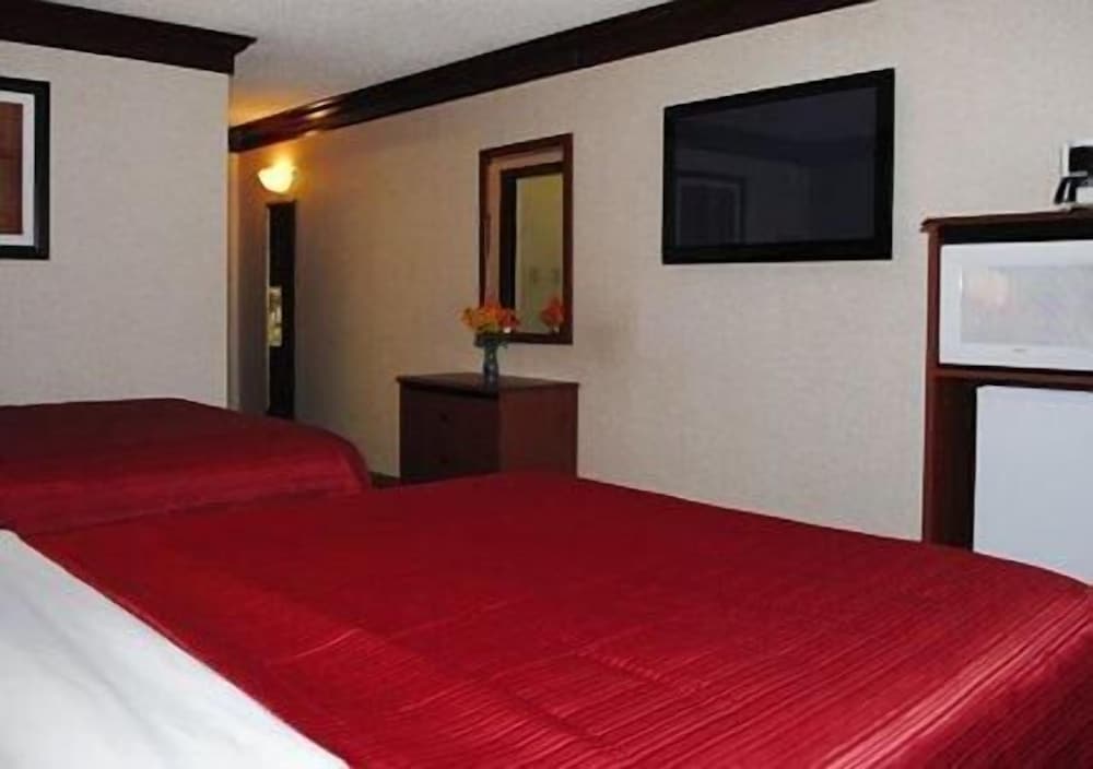 Quality Inn & Conference Center Brattleboro North 26/64
