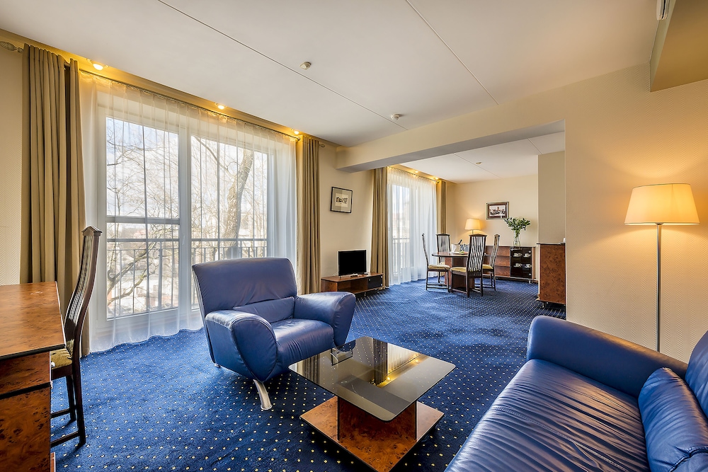 Grata by Centrum Hotels 27/47