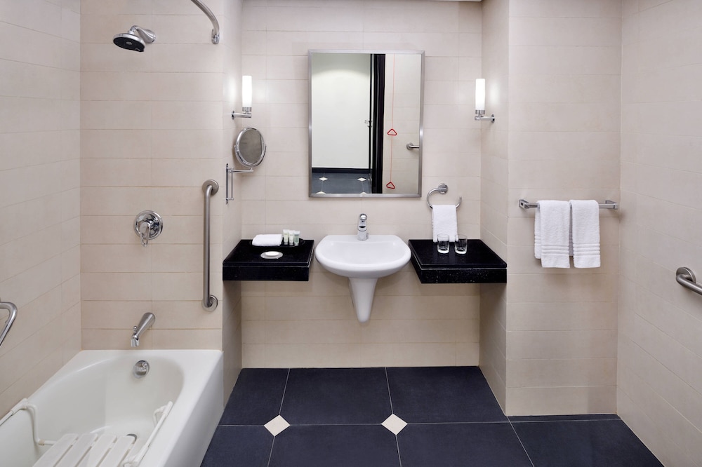 كورتيارد الرياض الربع الدبلوماسي(Courtyard Riyadh Diplomatic Quarter) 7/42