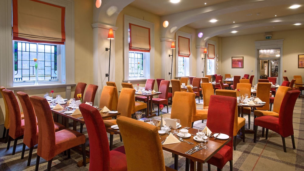 Metropole Hotel & Spa 32/39