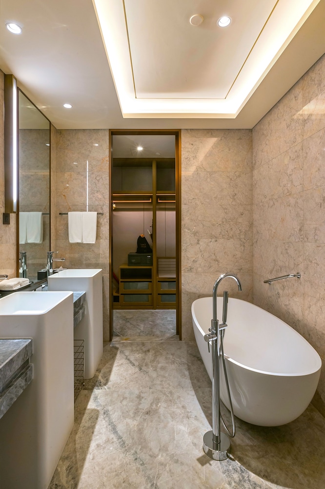 Ramada Plaza by Wyndham Changsha Wangcheng 13/41
