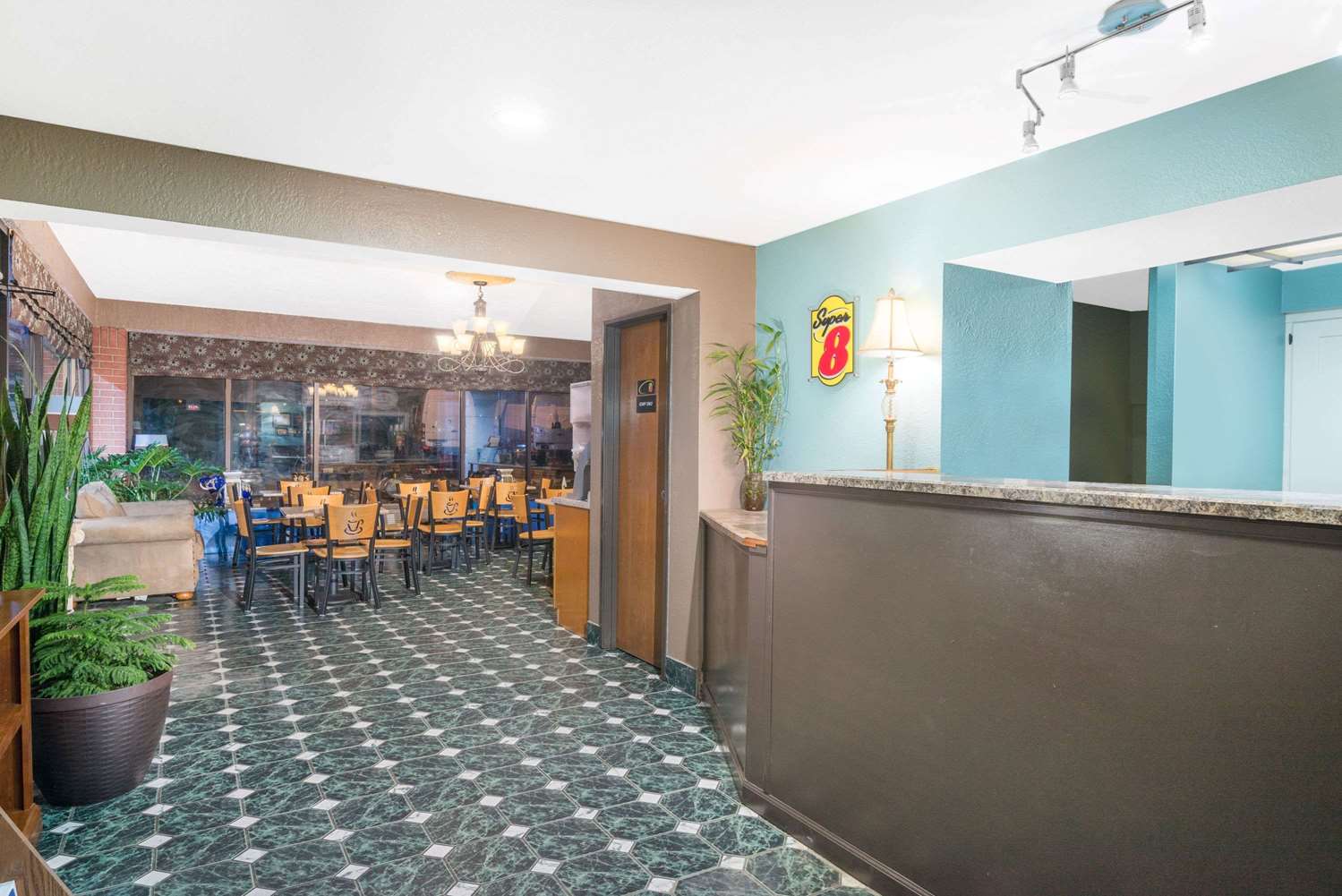 Super 8 by Wyndham Corbin/London KY 4/18