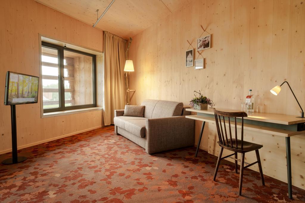 Raphael Hotel Walderhaus 11/19
