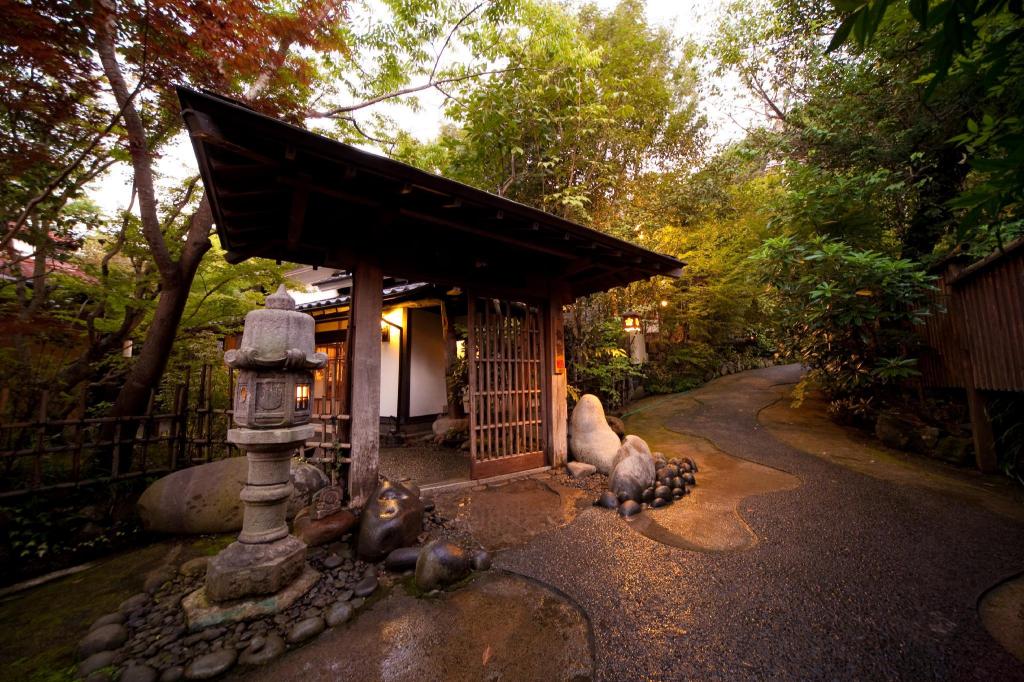 Interior, High Room, 2 Double Beds, Outdoor Bath