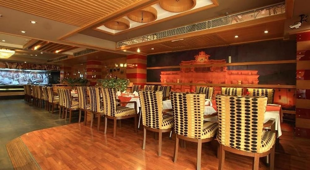 Hotel O2 Vip 30/38