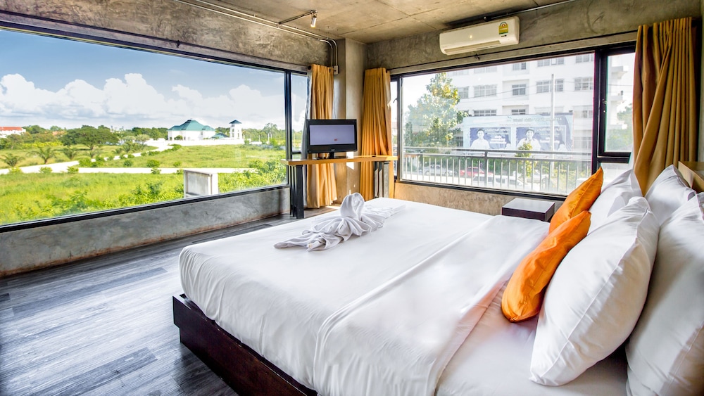 B2 Mahidol Boutique & Budget Hotel 29/42