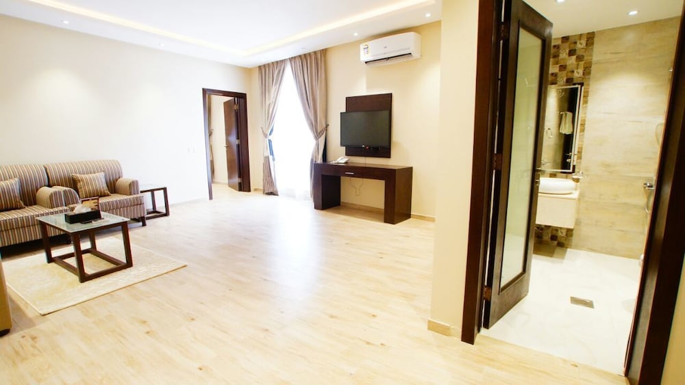 فندق المهيدب سدير الرياض(Almuhaidb Sudair) 25/29