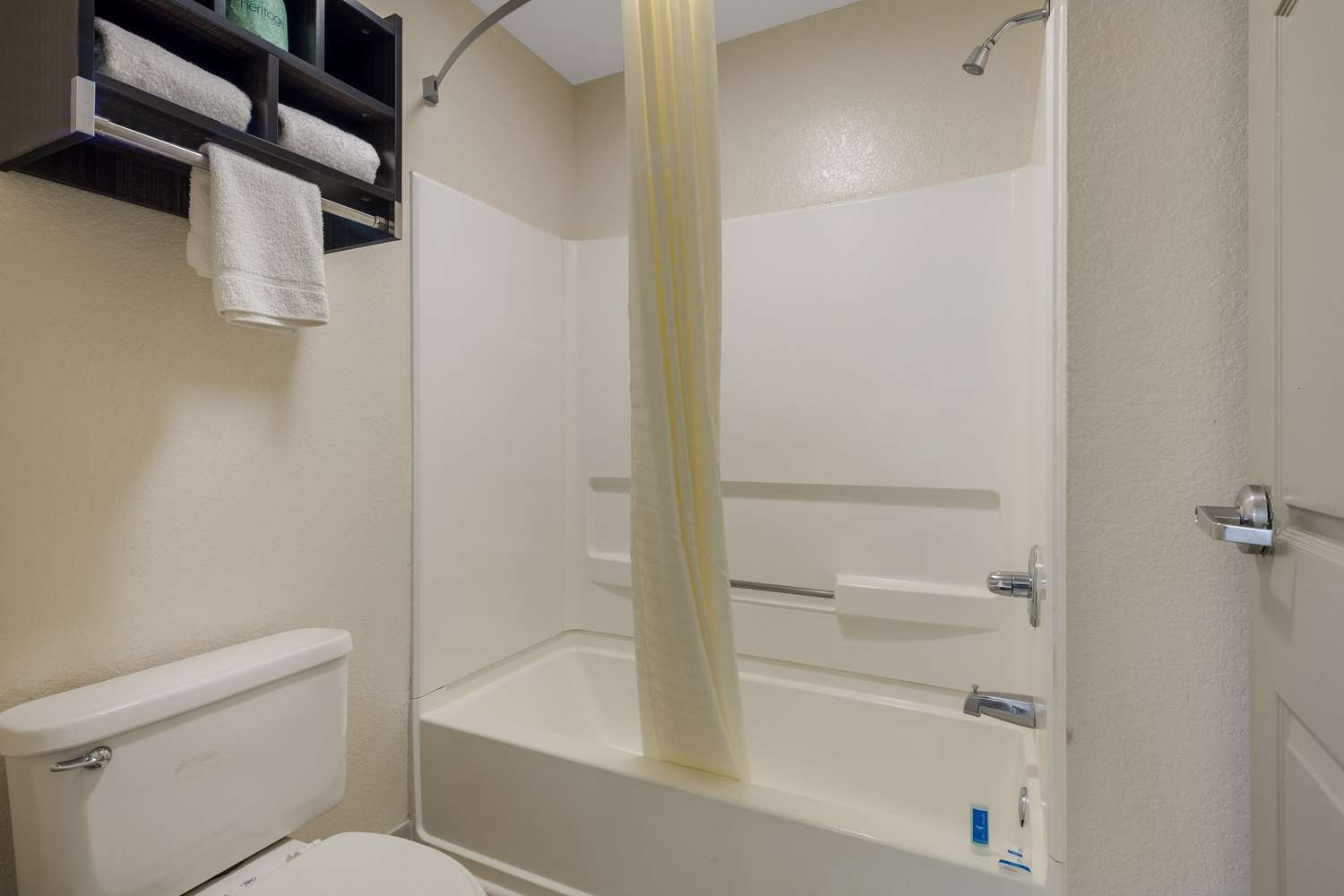 غرفة بسريرين مزدوجين، Rodeway Inn Ardmore I-65 5/5
