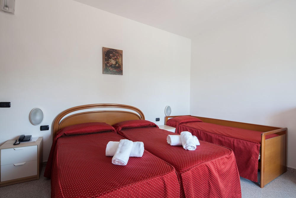 Hotel Nella 9/44