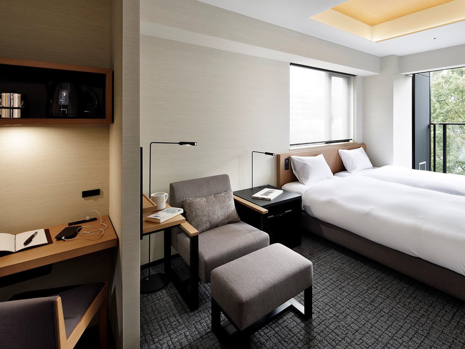 Lamplight Books Hotel Nagoya 13/37