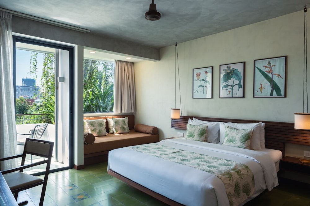 Penh House Hotel 14/74