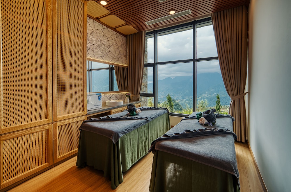 Lady Hill Sapa Resort 36/59