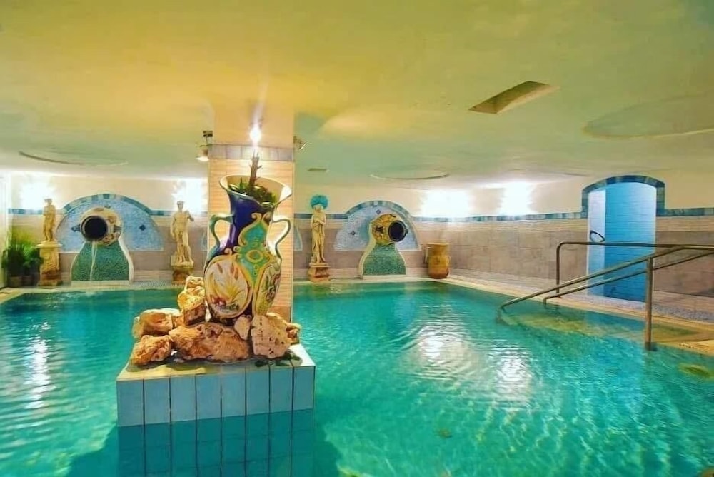 Junior Village Ischia 13/26