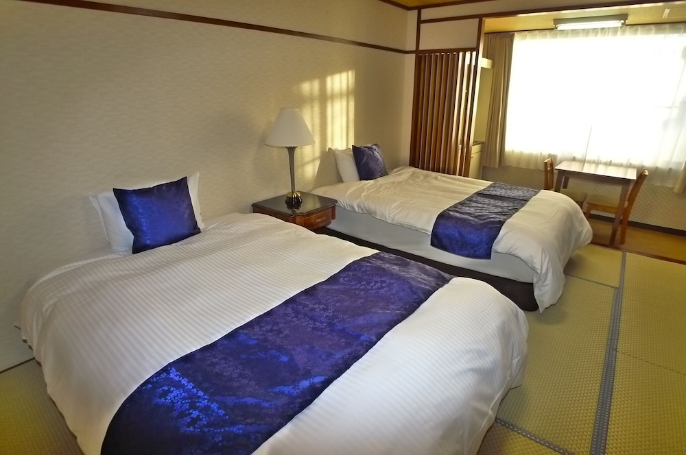 New Makomo Hotel 20/61