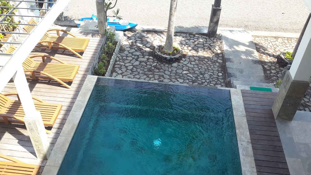 Amed Beach Villa 13/49