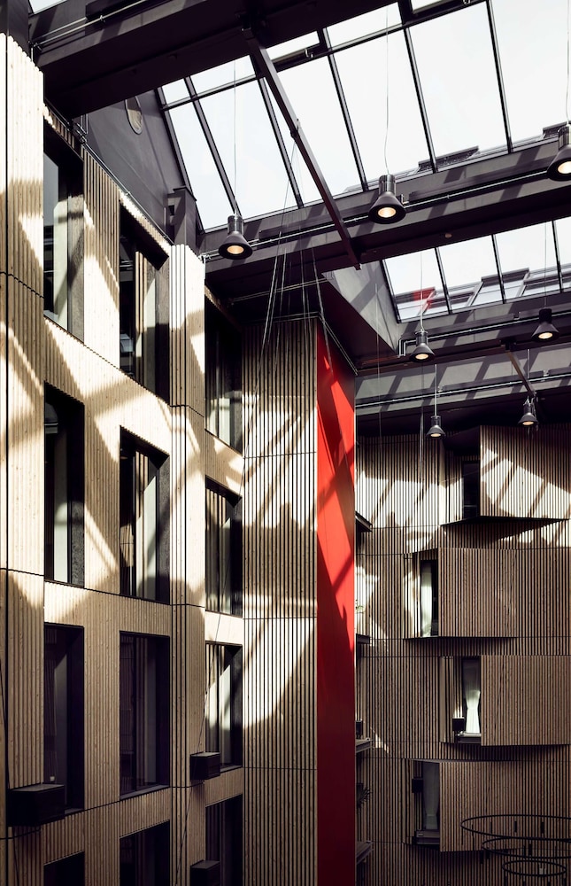 Radisson Red Aarhus 6/76