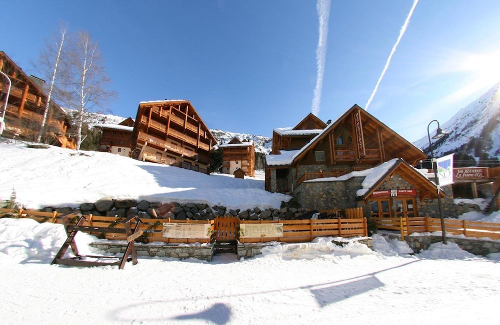 Chalet des Neiges - Oz en Oisans(Sat arr/dep only 43/50