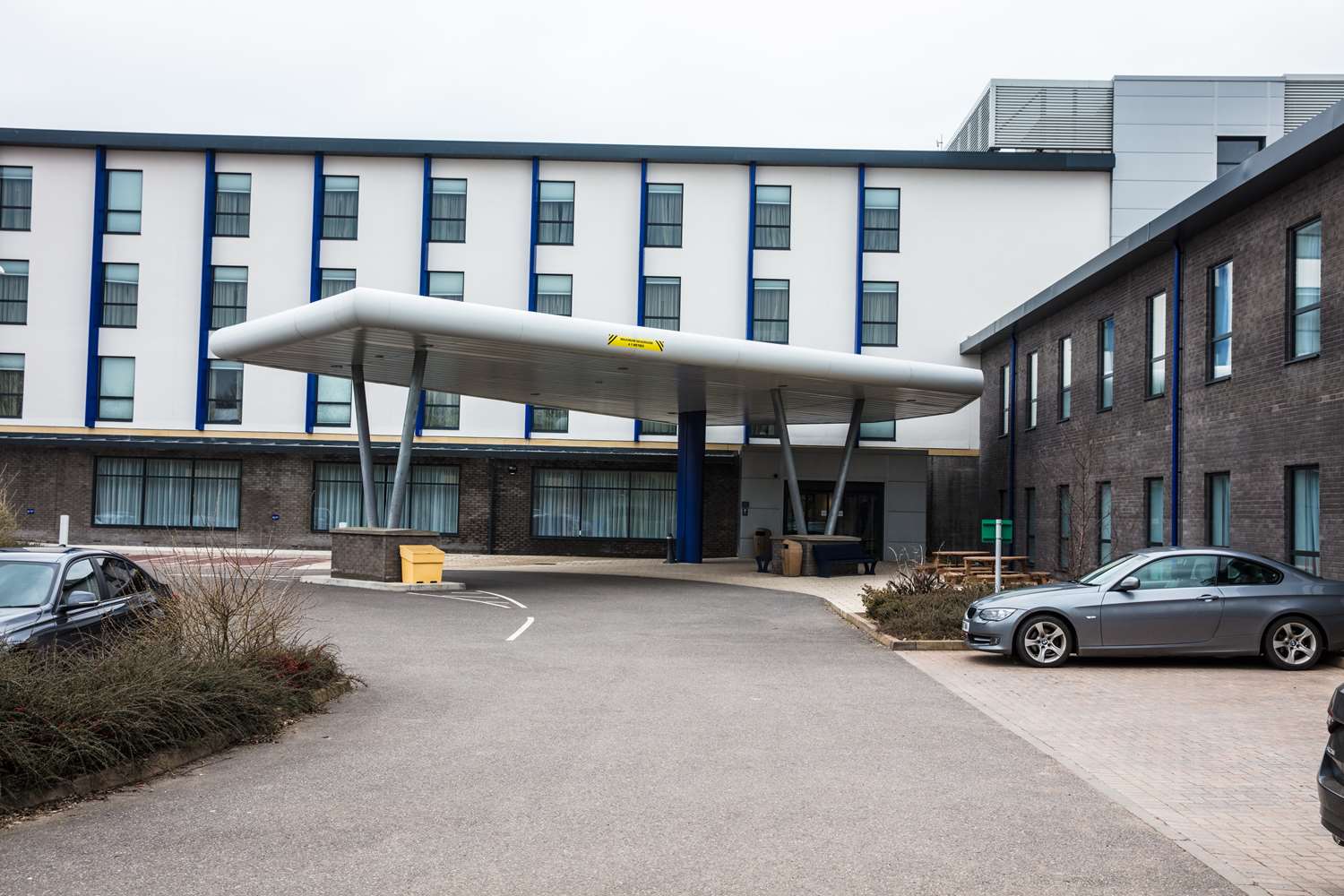 HAMPTON BY HILTON EXETER AIRPORT
