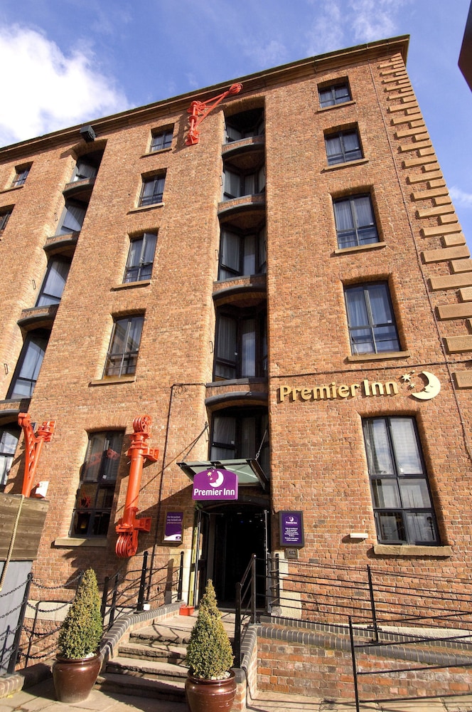 Premier Inn Liverpool City Centre (Albert Dock) in LIVERPOOL