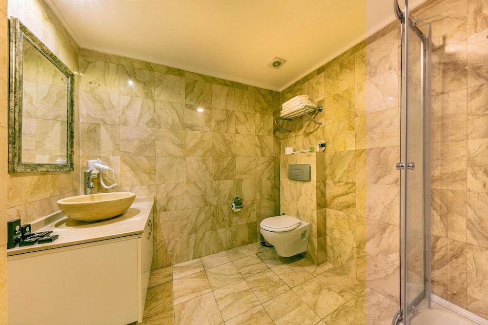 Asia Business Suites 47/50