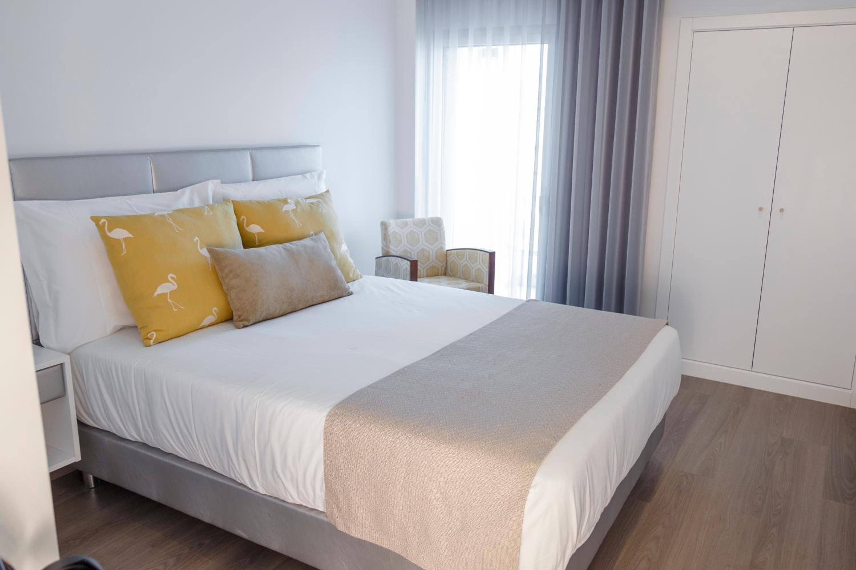 Room, Double Bed, Square View, Balcony