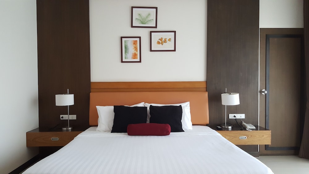 Prima Hotel Pattaya 19/77