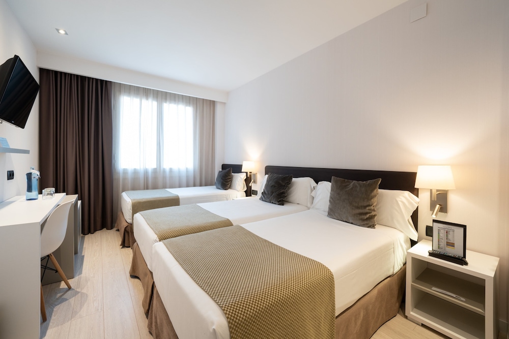 Catalonia Albeniz Hotel 14/55