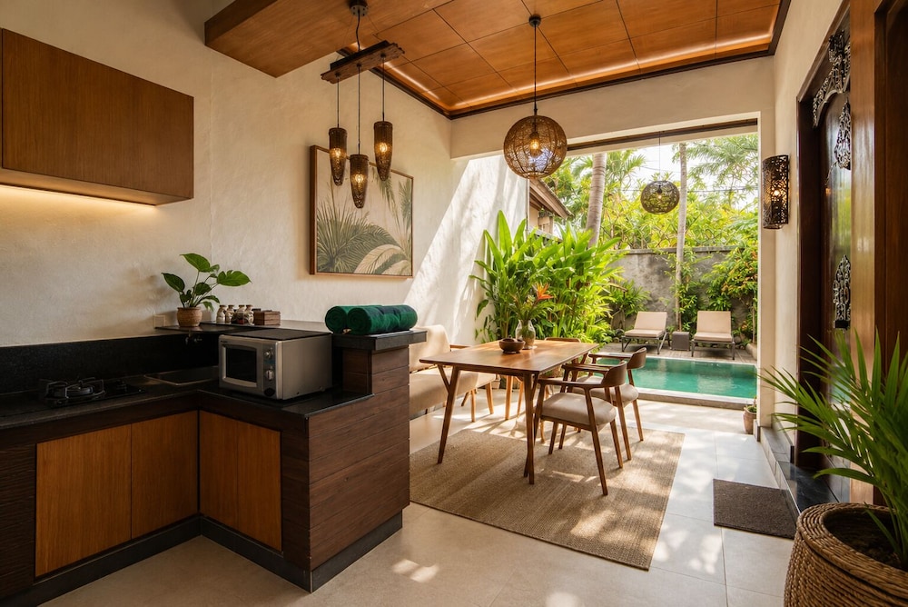 Bali Ayu Hotel And Villas 57/75