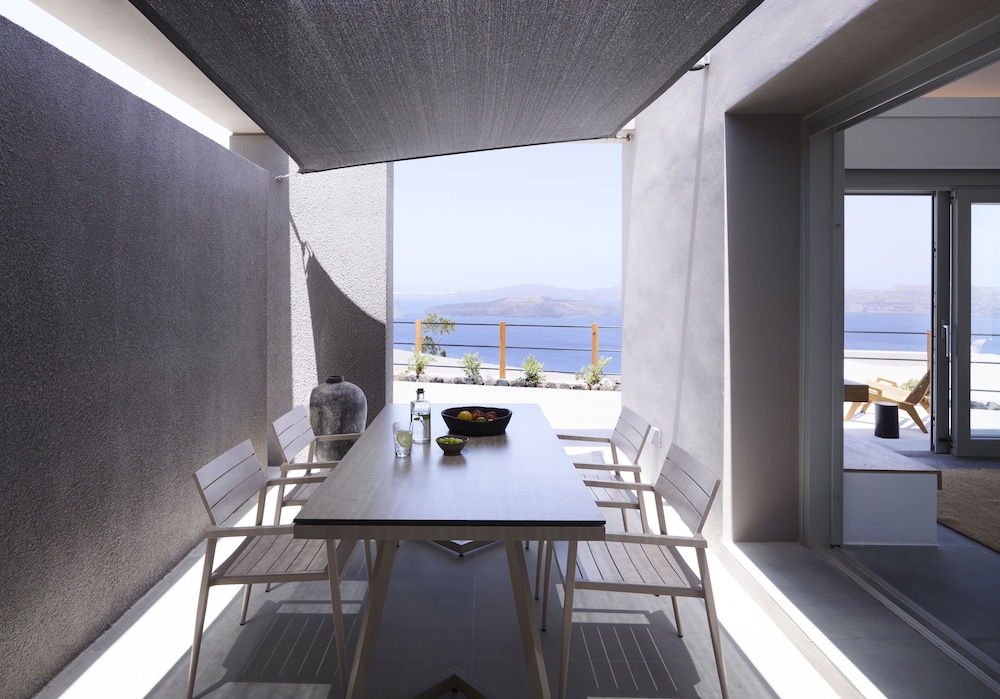 Melidonia Suites 41/49